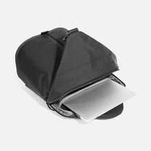 画像をギャラリービューアに読み込む, SLING BAG 3