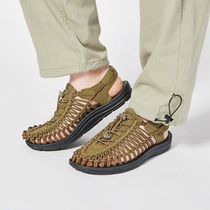 UNEEK Dark Olive/Black