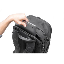 画像をギャラリービューアに読み込む, Travel Backpack（トラベルバックパック）45L
