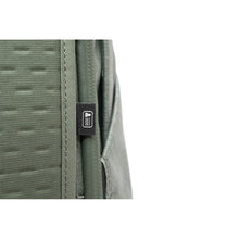画像をギャラリービューアに読み込む, Travel Backpack（トラベルバックパック）45L
