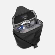 画像をギャラリービューアに読み込む, SLING BAG 3
