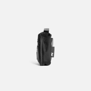 TRAVEL KIT