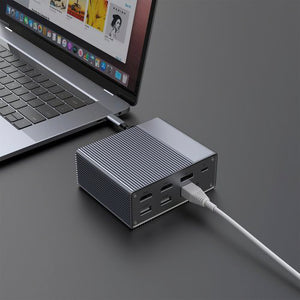 HyperDrive GEN2 12ポート USB-Cハブ